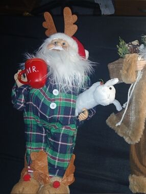 S/2 Holiday Time 18" Santa Figures